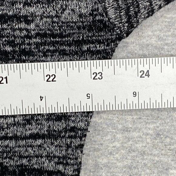 Tahari Sweater Womens XL Gray Long Sleeve Round Neck Back Insert Top Blouse - Picture 9 of 12